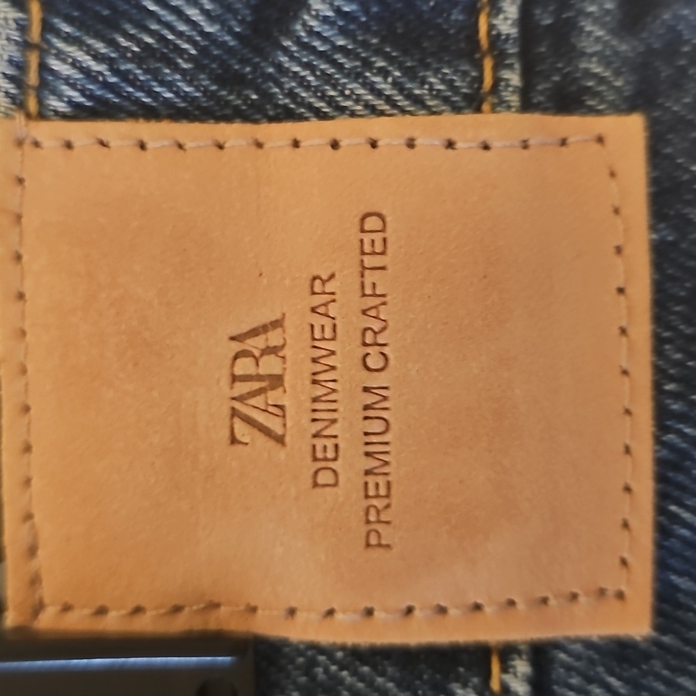 NWT Zara Blue Straight-Leg Distressed Jeans - Picture 6 of 8